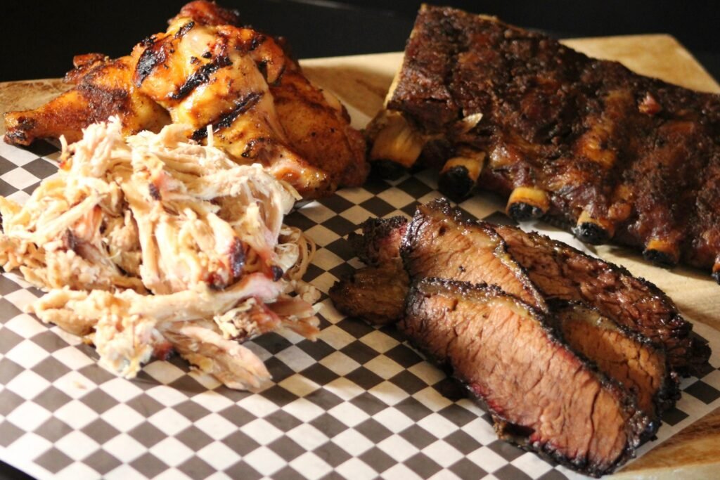 the-pit-backyard-bbq02